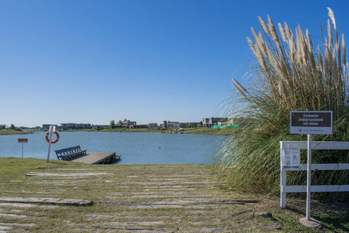 Imagen 4 de 5 de Lote En Venta San Sebastian Area 8882 Orientacion Noreste
