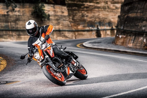 Imagen 11 de 18 de Moto 0km Ktm Duke 200 Naked Calle Pista 2023 Urquiza Motos