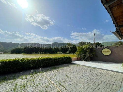Gran Fondo De Comercio En Venta Ubicado En El Circulo Militar Las Delicias Db 24-28841