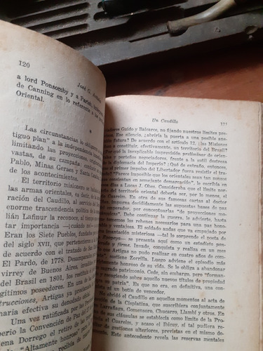 Un Caudillo El General Fructuoso Rivera / José Antuña (Usado)
