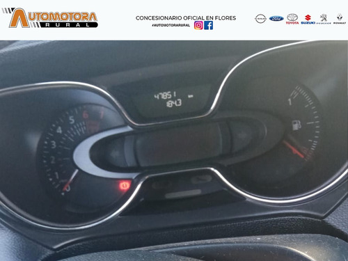 Imagen 17 de 25 de Renault Captur 2018 2.0 Zen