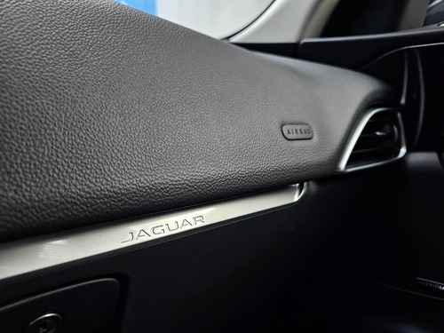 Jaguar F-PACE 2.0 Prestige
