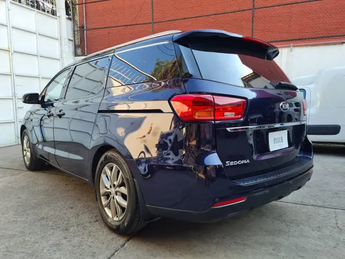 Kia Sedona 3.3 V6 Ex Pack At