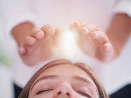 Imagen 6 de 7 de Reflexología, Reiki ,digitopuntura, Acupunturaláser,tameana