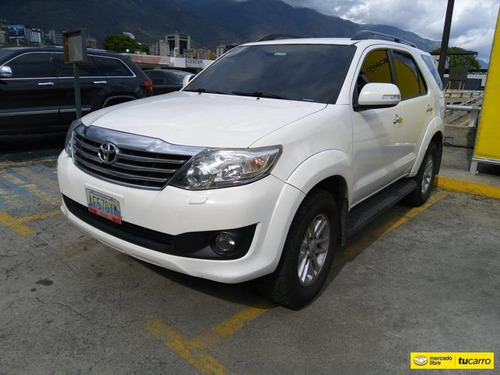 Toyota Fortuner Automática