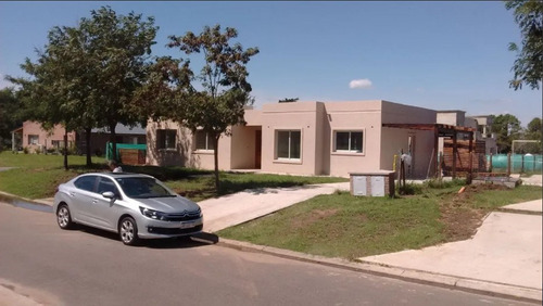 Casa  En Venta Ubicado En San Matias, Escobar, G.b.a. Zona Norte