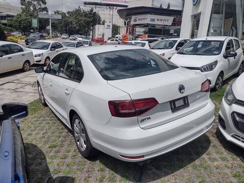 Imagen 7 de 14 de Volkswagen Jetta 2018 2.0 Tiptronic At