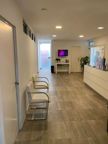 Venta Oficina - General Paz 500 - 1° Nivel - 120 M2 !!!