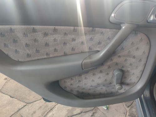 Imagem 10 de 15 de Volkswagen Parati 1.6