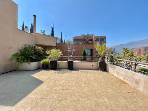 Penthouse Dúplex Vitacura: Lo Curro / Vía Aurora