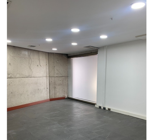 Imagen 8 de 20 de Moderna Oficina - Ciudad Empresarial
