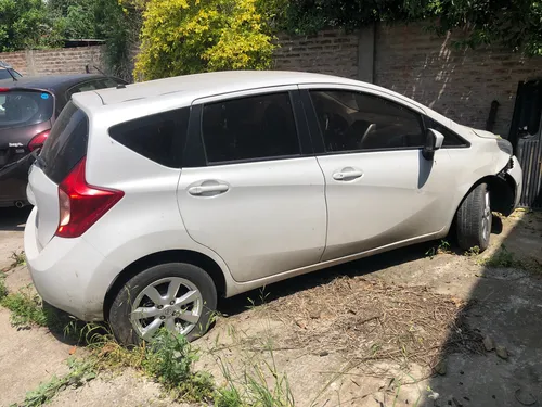 Nissan Note Baja Alta De Motor Chocado