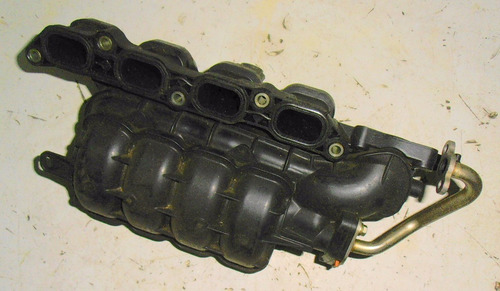 Múltiple De Admisión Toyota Urban Cruiser 2010-2014