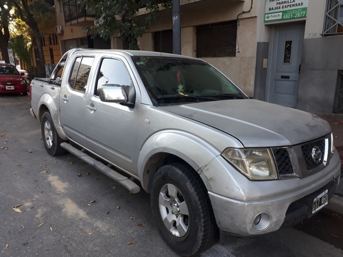 Nissan Frontier 2010 2.5 Le Cab Doble 4x4 Tap. Cuero