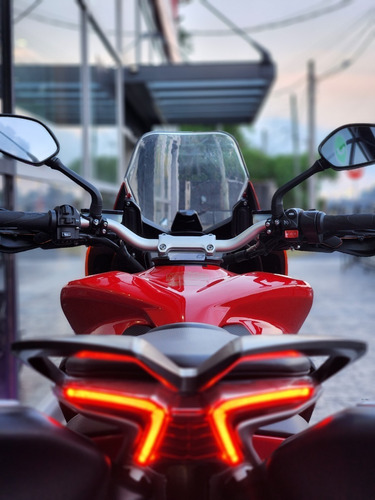 Imagen 20 de 25 de Mv Agusta Turismo Veloce Lusso 2017 Con Agregados Jc