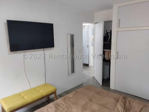 Imagen 16 de 25 de Apartamento Remodelado En Venta En Santa Monica Caracas