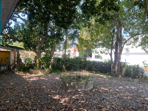 Renta Casa 2 Hab Amplio Jardin Col. Ruiz Cortinez Tuxpan Ver.