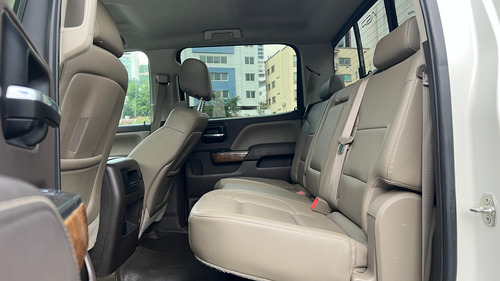 GMC Sierra 5.3 Slt Crew Cab 4x4 Mt
