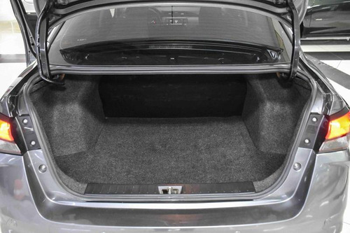 Nissan Versa Sense Cvt