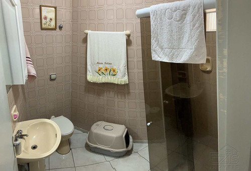 Imagem 25 de 30 de Três Casas Pelo Valor De Uma, Excepcional Investimento! - V5403