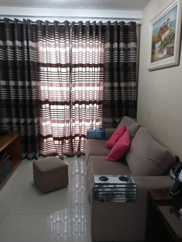 Imagem 2 de 15 de Apartamento Mobiliado E Com 2 Quartos À Venda Na Águia De Haia. - 693