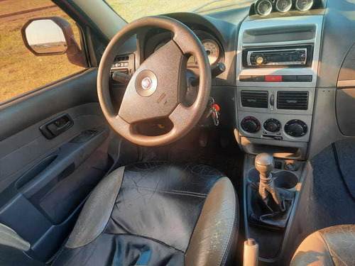 Imagem 12 de 15 de Fiat Strada Advent Flex 2012
