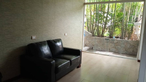 Imagen 5 de 12 de Vendo Casa 650m2 4h/4b/4p Prados Del Este 5028