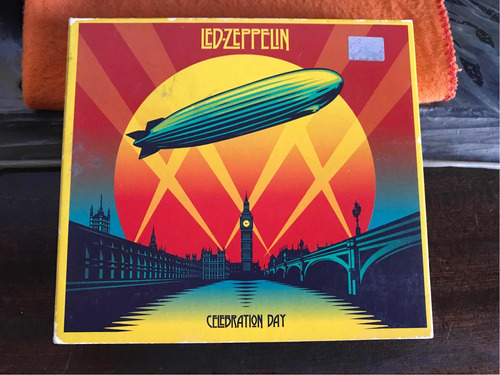 Led Zeppelin - Celebration Day - Deluxe 2 Cds + Dvd