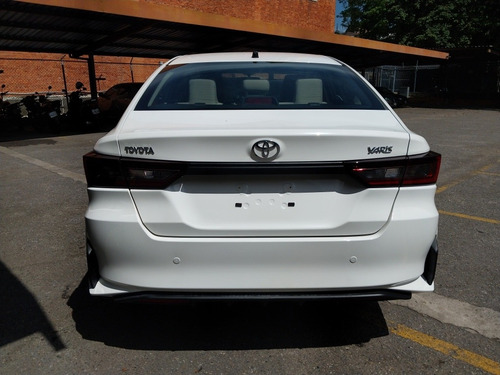 Imagen 7 de 17 de Toyota Yaris Dubai 2023