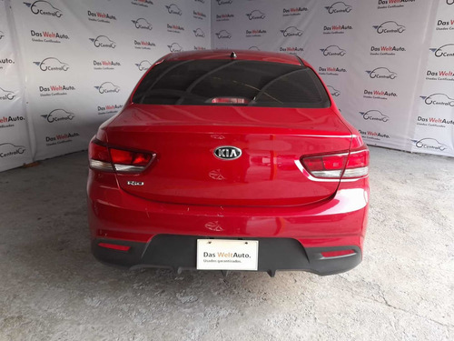 Imagen 8 de 15 de Kia Rio 1.6 L Sedan Mt