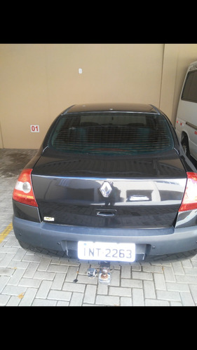 Renault Megane 2007 1.6 Dynamique Hi-flex 4p
