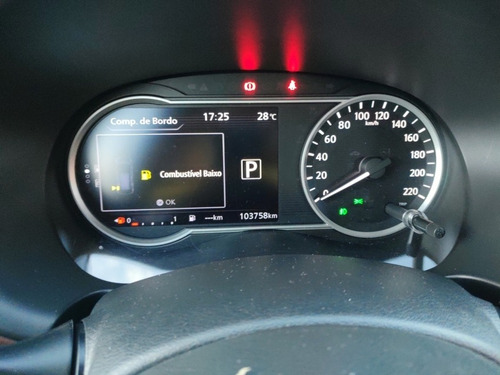 Imagem 11 de 13 de Nissan Kicks Sl