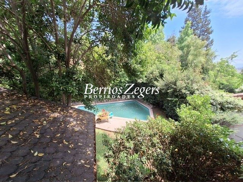 Casa En Venta De 4 Dorm, 4 Baños Mas Servicios 2 Salas Estar
