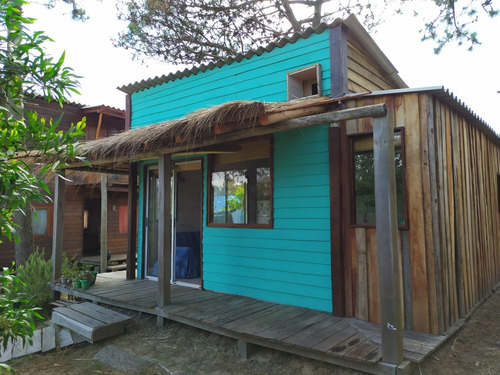 Imagen 3 de 12 de Hostel - En Venta - Para 17 Personas En Bosque De Punta Del Diablo