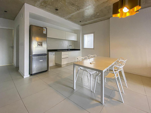 Venta Departamento Loft Divisible En Barrio Lourdes