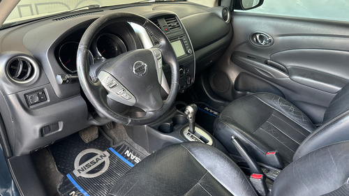 Nissan Versa 1.6 Exclusive L4 At