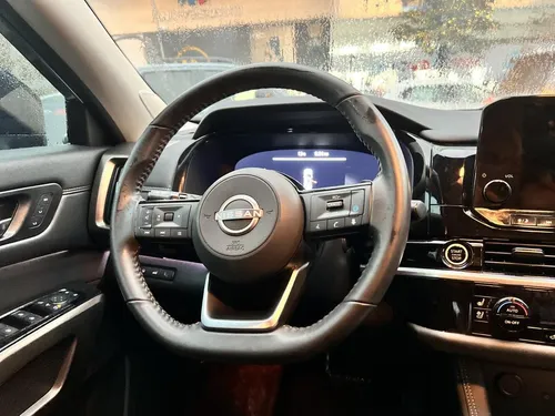 Nissan Pathfinder 3.5 Platinum 4x4 At