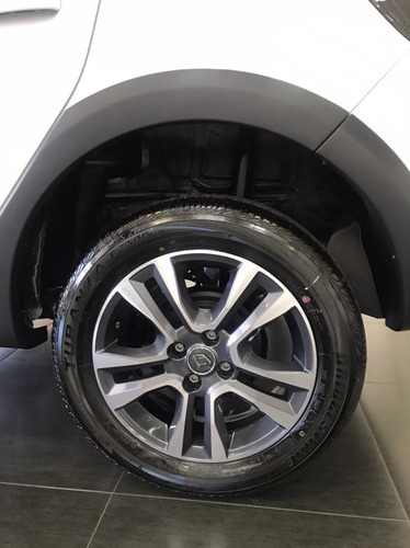 Imagem 13 de 15 de Stepway Iconic 2021/22