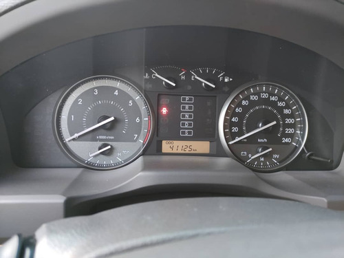 Imagen 8 de 10 de Toyota Land Cruiser