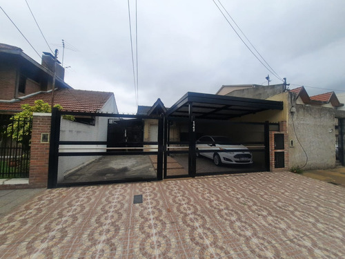 Imagen 1 de 26 de Casa Venta 4 Ambientes Villa Ballester Cochera