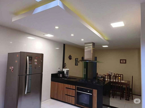 Duplex Com 3 Quartos E Garagem No Gradim Em São Gonçalo