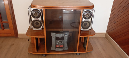 Mesa Giratoria De Tv Y Audio Con Ruedas Puertas De Vidrio Marrón Claro (Usado)