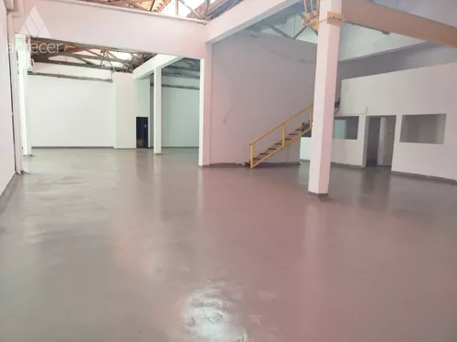 Arriendo Bodega En Estadio