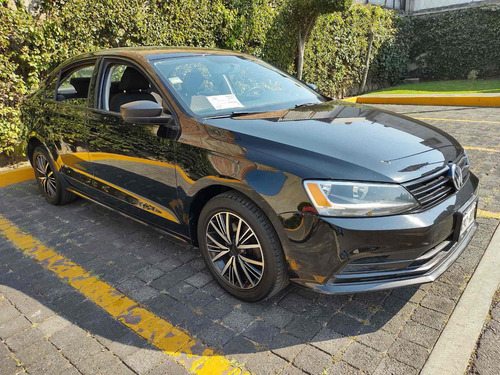 Imagen 1 de 8 de Volkswagen Jetta 4 Pts Live, 20l, 115hp, Tm5, Ra-16