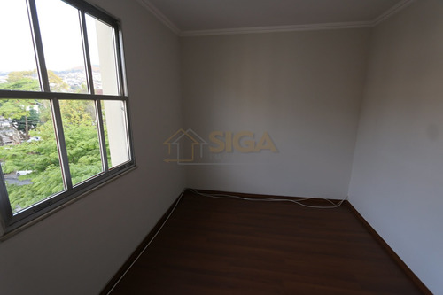 Imagem 4 de 15 de Apartamento De 2 Quartos Com Ótima Localização E Preço - 171