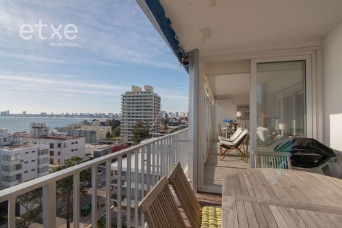 Apartamento En Venta De 3 Dormitorios En Puerto