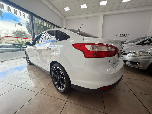 Ford Focus III 2.0 Sedan Se Plus At6