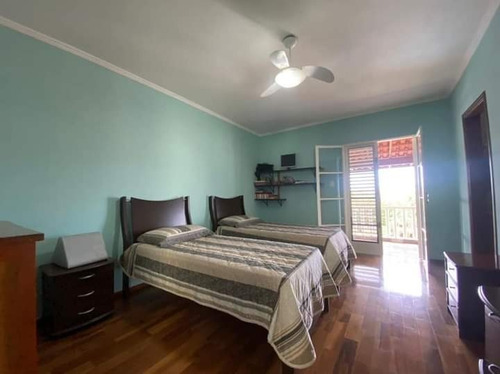 Imagem 11 de 19 de Chácara 3000m2, Casa Sede Com 465m2, 6 Dormitórios, 5 Suítes, Moveis Planejados, Área Gourmet Com Churrasqueira E Piscina, Pomar, Ótima Localização - Ch00236 - 70729815