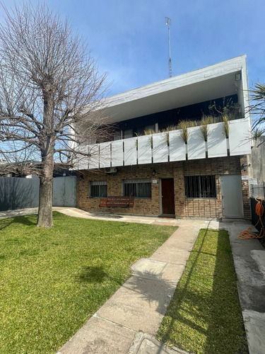 Dos Padrones En Venta Sobre Calle Abrevadero