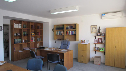 Imagen 6 de 13 de Oficina En Zona De Tribunalees En La Plata - Dacal Bienes Raices
